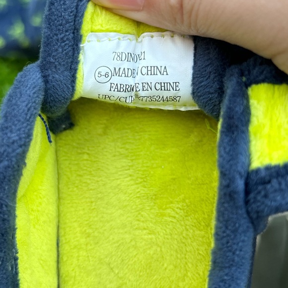 George Navy and lime green Dino slippers. Size 5/6 - Picture 5 of 5
